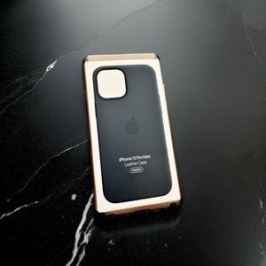 12 Pro MAX Apple phone case